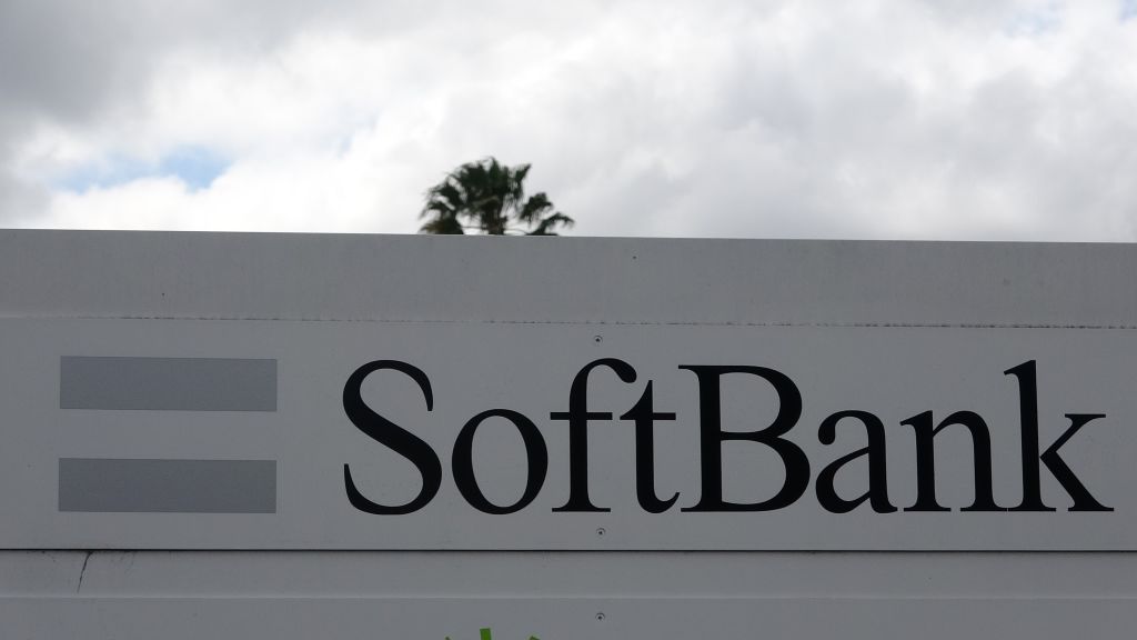 SoftBank планирует запустить промышленный комплекс ИИ и робототехники стоимостью в триллион долларов